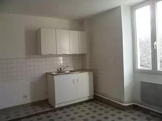 Pithiviers 45300 Location appartement 3 pièces t3