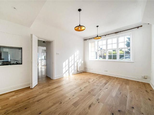Pitshanger Lane, Ealing, W5 5 bed terraced house to rent £3,600 pcm £831 pw