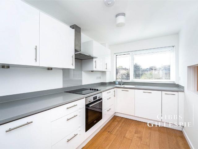 Pitshanger Lane, London W5, 2 bed flat to rent, £2,100 pcm | PrimeLocation