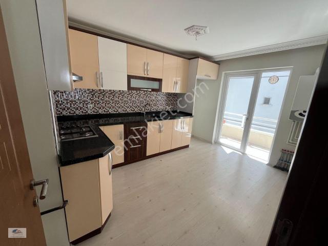 Piyade Mah. Cadde Yanı Asansörlü 4+1 Teraslı Dublex Daire