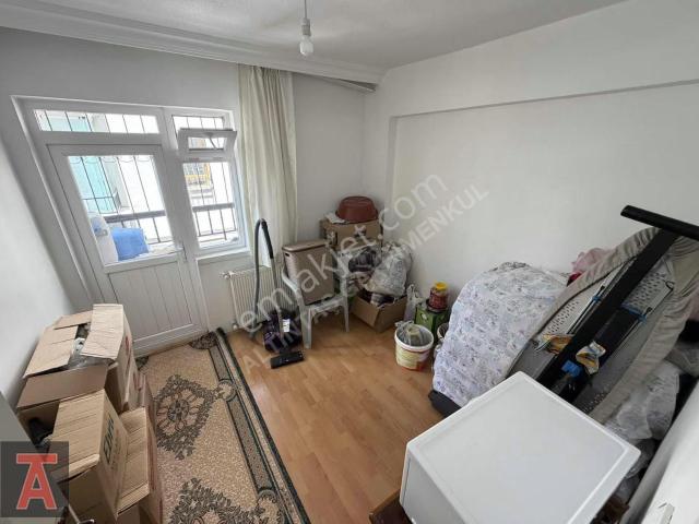 Piyade Mah'de Cadde Yakını G.metrekare Kat Konumunda 3+1 Daire