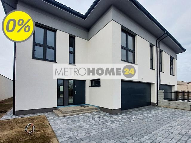 Połowa bliźniaka 300 m2, garaż, ogród, funkcjonalny rozkład