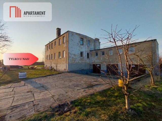 Inwestycyjny teren 2,5 ha z budynkami i tartakiem