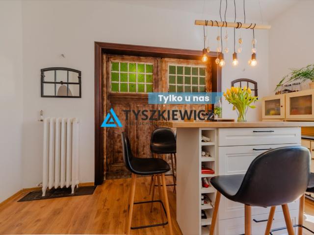 Pomysk Wielki, Św. Floriana, 291,54 m2