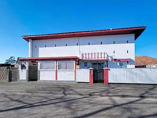 Pomarez 40360 Achat / Vente maison 7 pièces t7 piscine jardin
