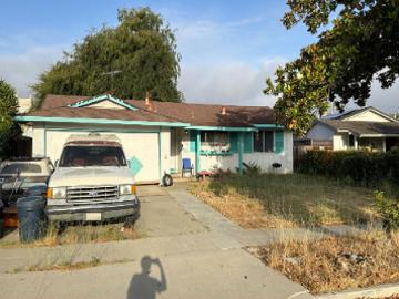 Pomeroy Ave