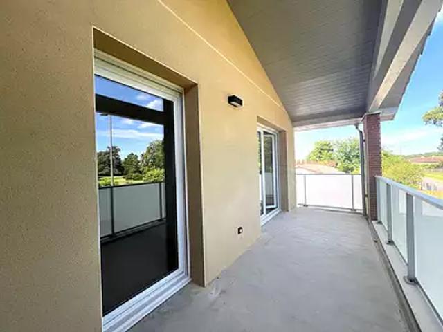 Pompertuzat 31450 Achat / Vente appartement 2 pièces t2 au dernier étage parking