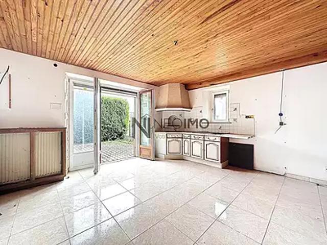 Pompierre 88300 Achat / Vente maison 4 pièces t4 au dernier étage terrasse