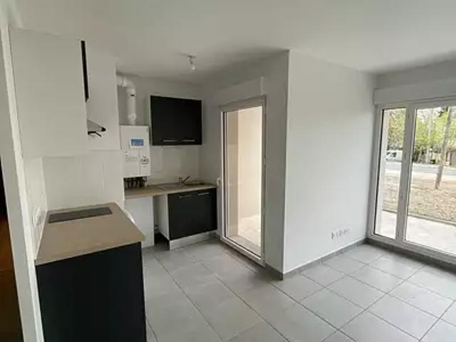 Pompignac 33370 Location appartement 2 pièces t2 parking