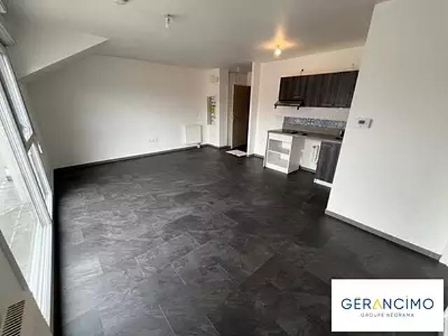 Pont de Metz 80480 Achat / Vente appartement 2 pièces t2 au dernier étage