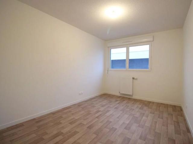 Pont de Chéruy Appartement T3 de 67m2 avec balcon et parking