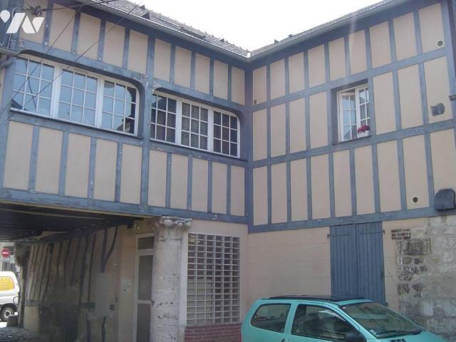 PONT DE L'ARCHE Appartement T3