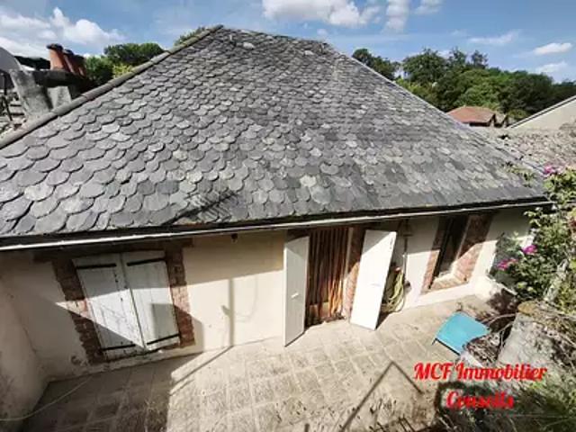 Pont de Salars 12290 Achat / Vente maison 5 pièces t5 au dernier étage