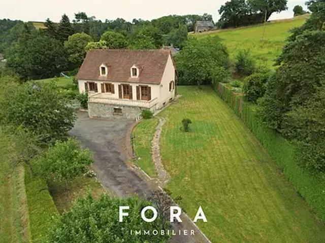 Pont d'Ouilly 14690 Achat / Vente maison 8 pièces t8 au dernier étage
