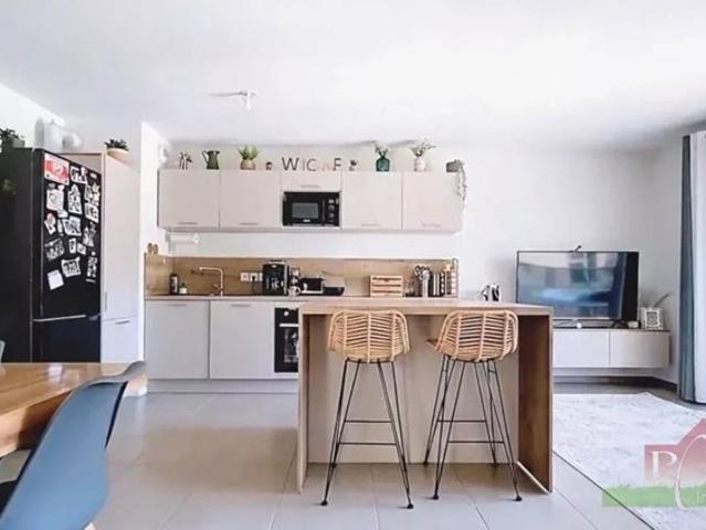 PONT EVEQUE 2024, Appartement T3 de 61,55 m² avec terrasse et garage