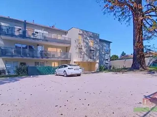 Pont Evêque 38780 Achat / Vente appartement 3 pièces t3 au dernier étage