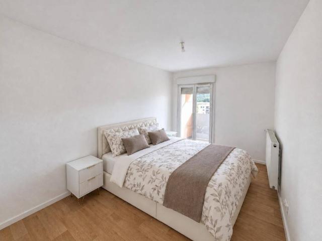 PONT EVEQUE Appartement loué meublé 900€