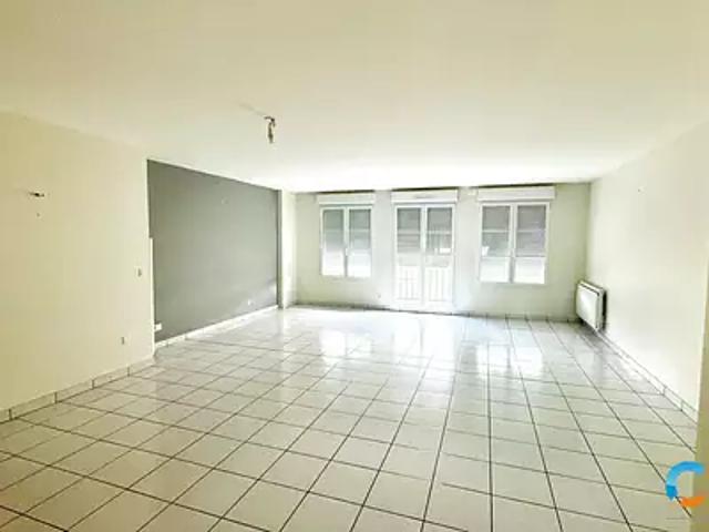 Pont Sainte Maxence 60700 Location appartement 5 pièces t5 parking garage