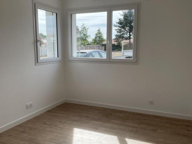 PONT SANT MARTIN VIAIS MAISON NEUVE PLAIN PIED T5 GARAGE JARDIN