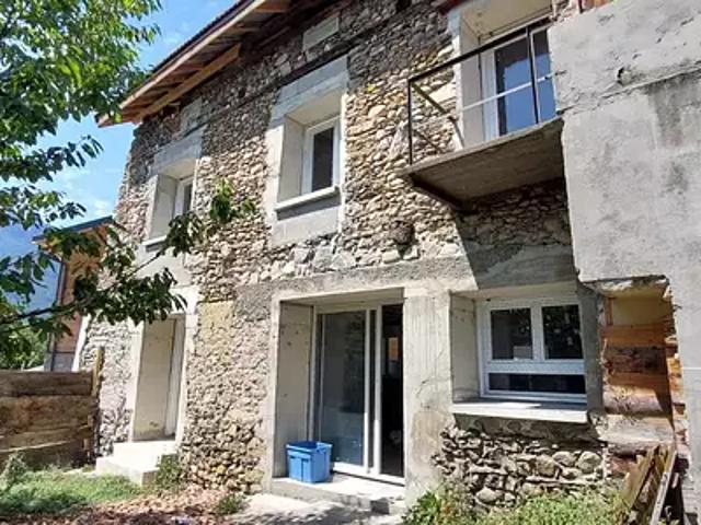 Pontcharra 38530 Achat / Vente maison 4 pièces t4 parking