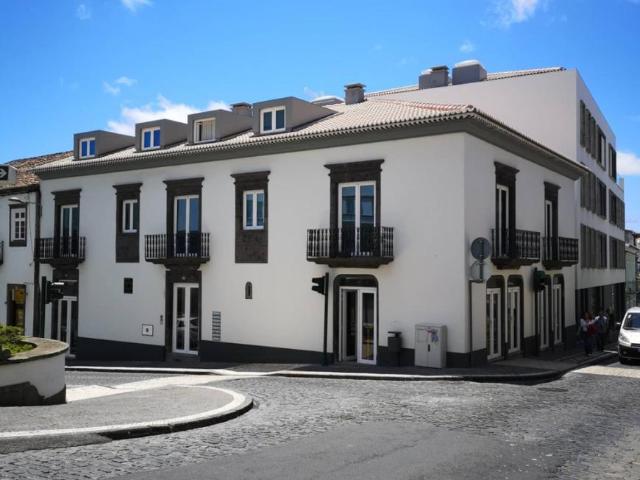 Ponta Delgada Ponta Delgada 99382551