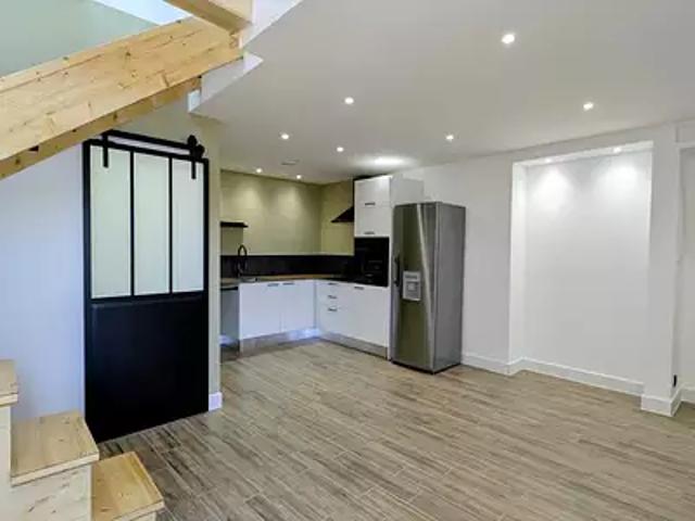 Pontarlier 25300 Achat / Vente appartement 2 pièces t2 au dernier étage