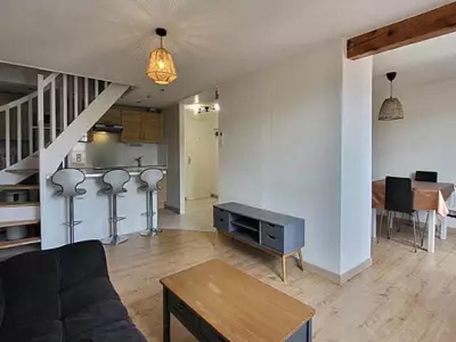 Pontarlier 25300 Location appartement 2 pièces t2 au dernier étage