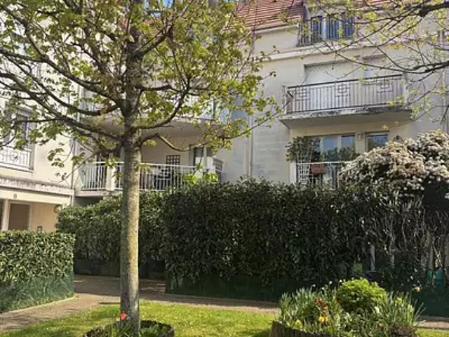 Pontault Combault 77340 Achat / Vente appartement 3 pièces t3 terrasse balcon