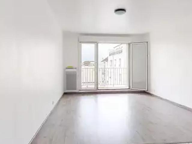 Pontault Combault 77340 Location appartement 1 pièce t1