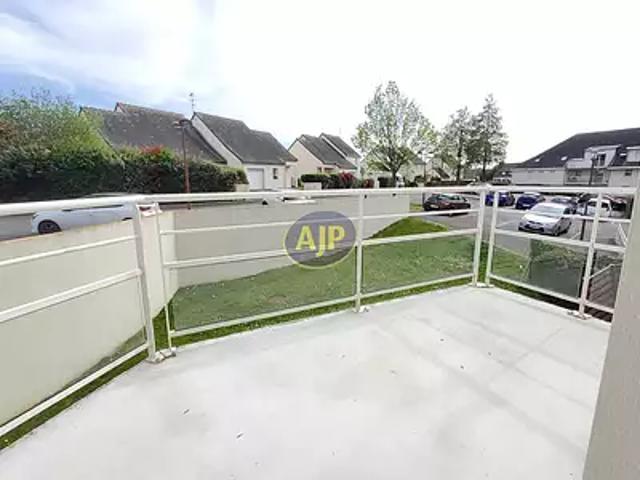Pontivy 56300 Achat / Vente appartement 4 pièces t4 terrasse cave