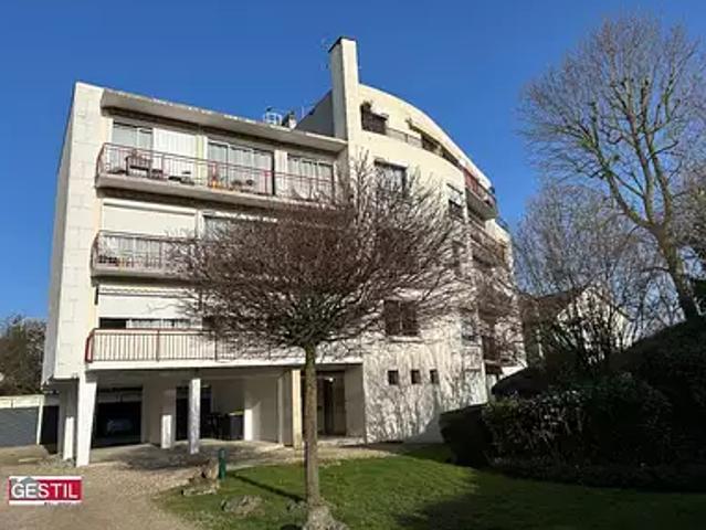 Pontoise 95300 Achat / Vente appartement 5 pièces t5 cave balcon