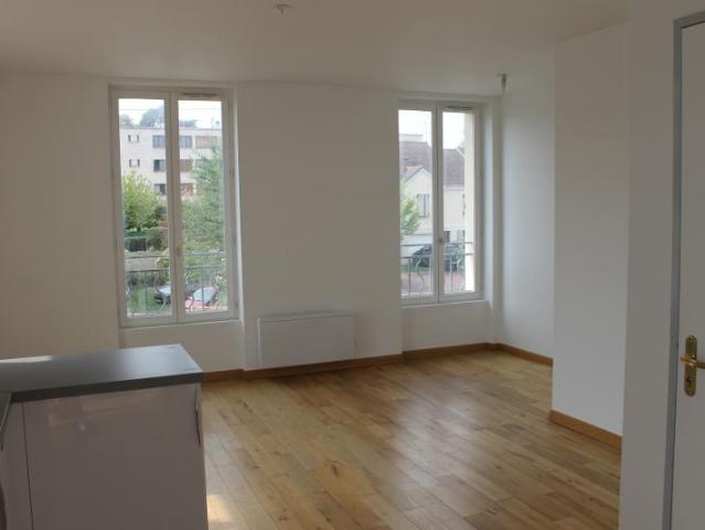 PONTOISE 1 pièce s 25.83 m2 parking sous sol Balcon