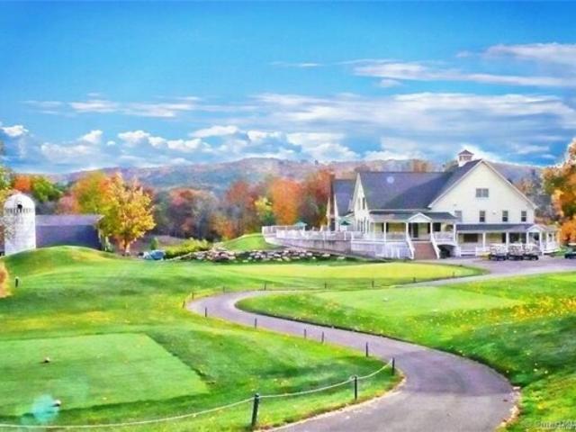Pond View Ln, Sherman, Home For Sale