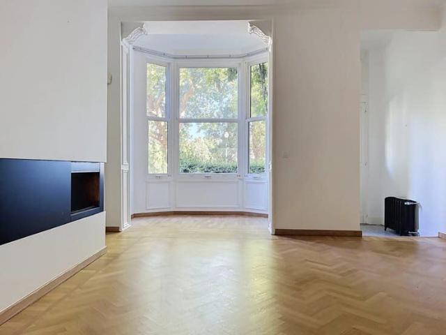 Ponds of Ixelles 4 bedroom house