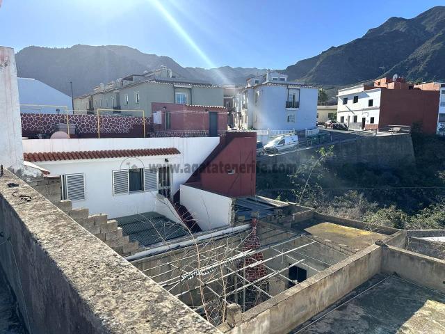 Ponemos a su disposición un amplio terreno con áreas para co. 224m² Buenavista del Norte
