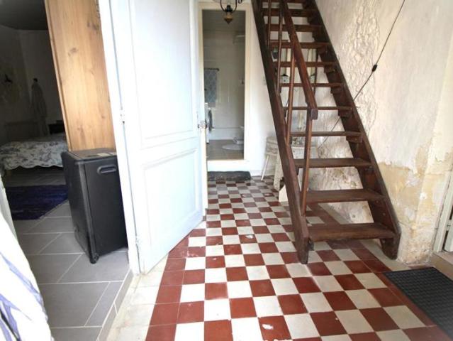 PONS Maison de village à Saint Palais De Phiolin 17800