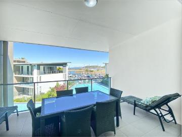 Pool, Marina & Ocean Views