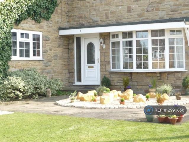 Pool Bank Close, Pool In Wharfedale. 4 bed detached house to rent £2,750 pcm £635 pw