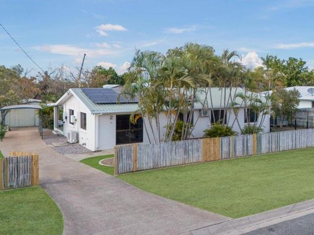 Pool, Powered Shed & 12.2kW Solar!