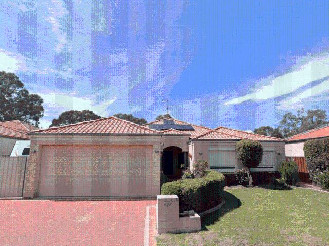 Pool, side access, solar panels & also backs onto the Golf Course !