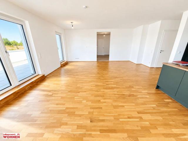 Poolblick, lichtdurchflutet, Penthouse Feeling | 4 Zimmer Dachtraum auf 112m² Wohnfläche | Miete mit Kaufoption | nur 20 Minuten nach WIEN