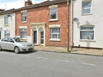 Poole Street, Northampton NN1, 2 bed terraced house to rent, £1,150 pcm | PrimeLocation