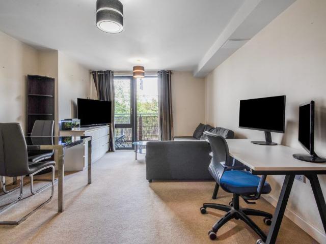 Pooles Park, Finsbury Park N4, 1 bed flat to rent, £1,950 pcm | PrimeLocation