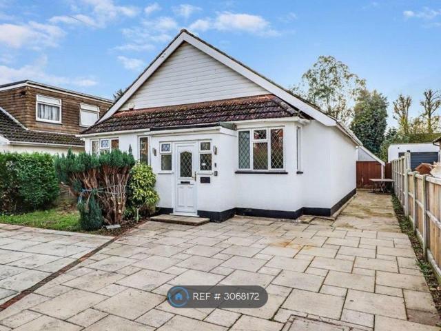 Pooley Green Road, Egham TW20, 4 bed bungalow to rent, £2,200 pcm | PrimeLocation