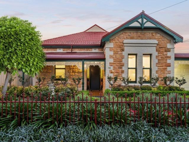 Poolside Family Living With Enduring Villa Character!