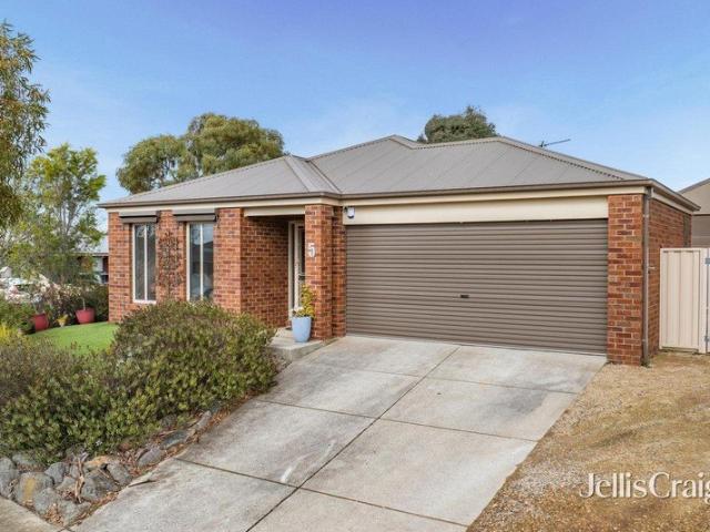 Poolside living, effortless entertaining and family flexibility