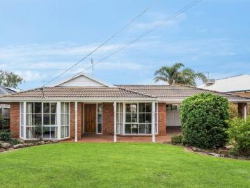 Poolside Living, Established Gardens & Exceptional Indoor Outdoor Appeal