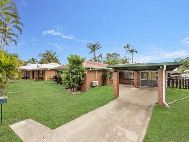 Poolside Living in the Heart of Annandale