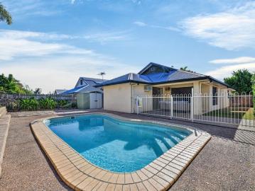 Poolside Living in the Heart of Douglas Potential 5% Gross Rent Return!