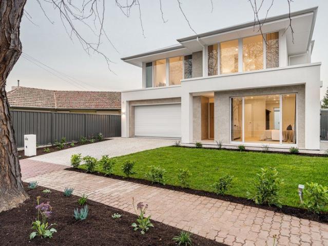 Poolside Luxury Builds a Brand New Benchmark in Collinswood
